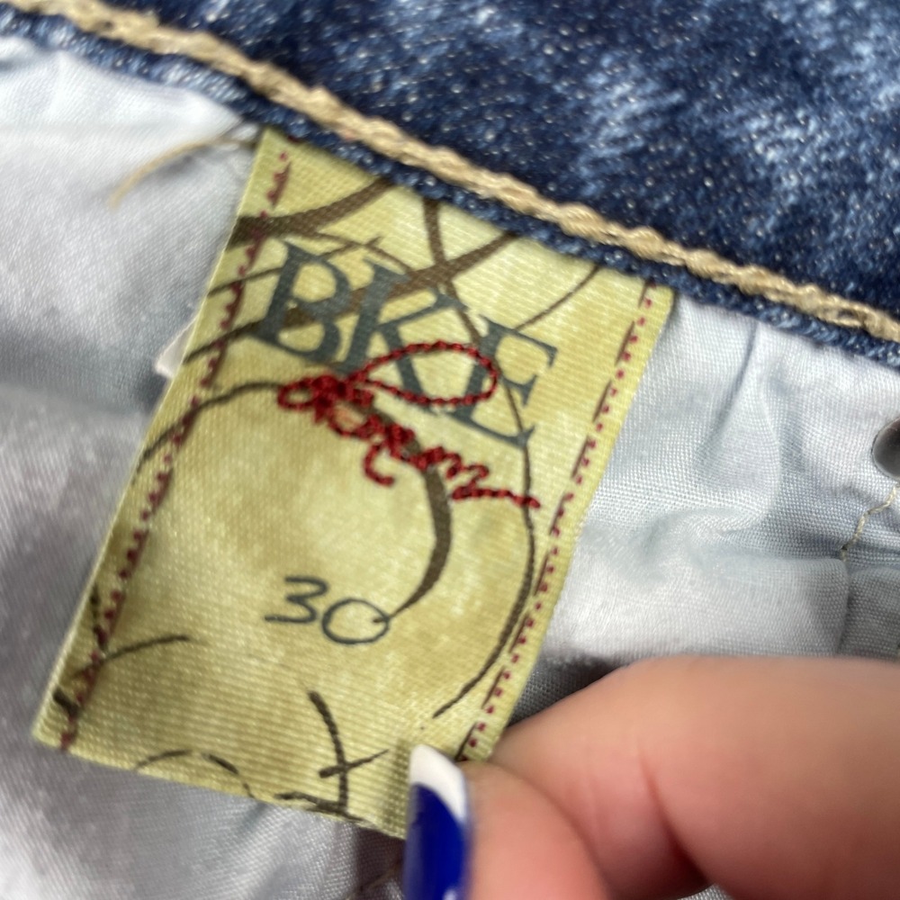 BKE Madison Capri Jeans 30 (Fits 32x20) Blue Distressed Denim Stretch Cropped - Picture 6 of 12